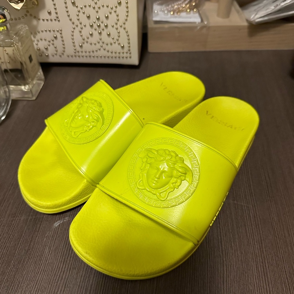 Versace Slides